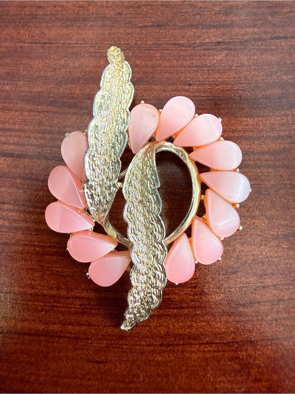 Pink Teardrop Cluster Brooch - Gold Accent Women’s Jewelry